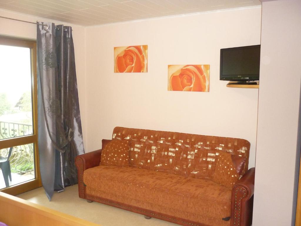 Hotel Restaurant Moselblick Wintrich Zimmer foto